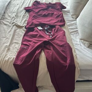 Figs Women's Maroon Scrub Set